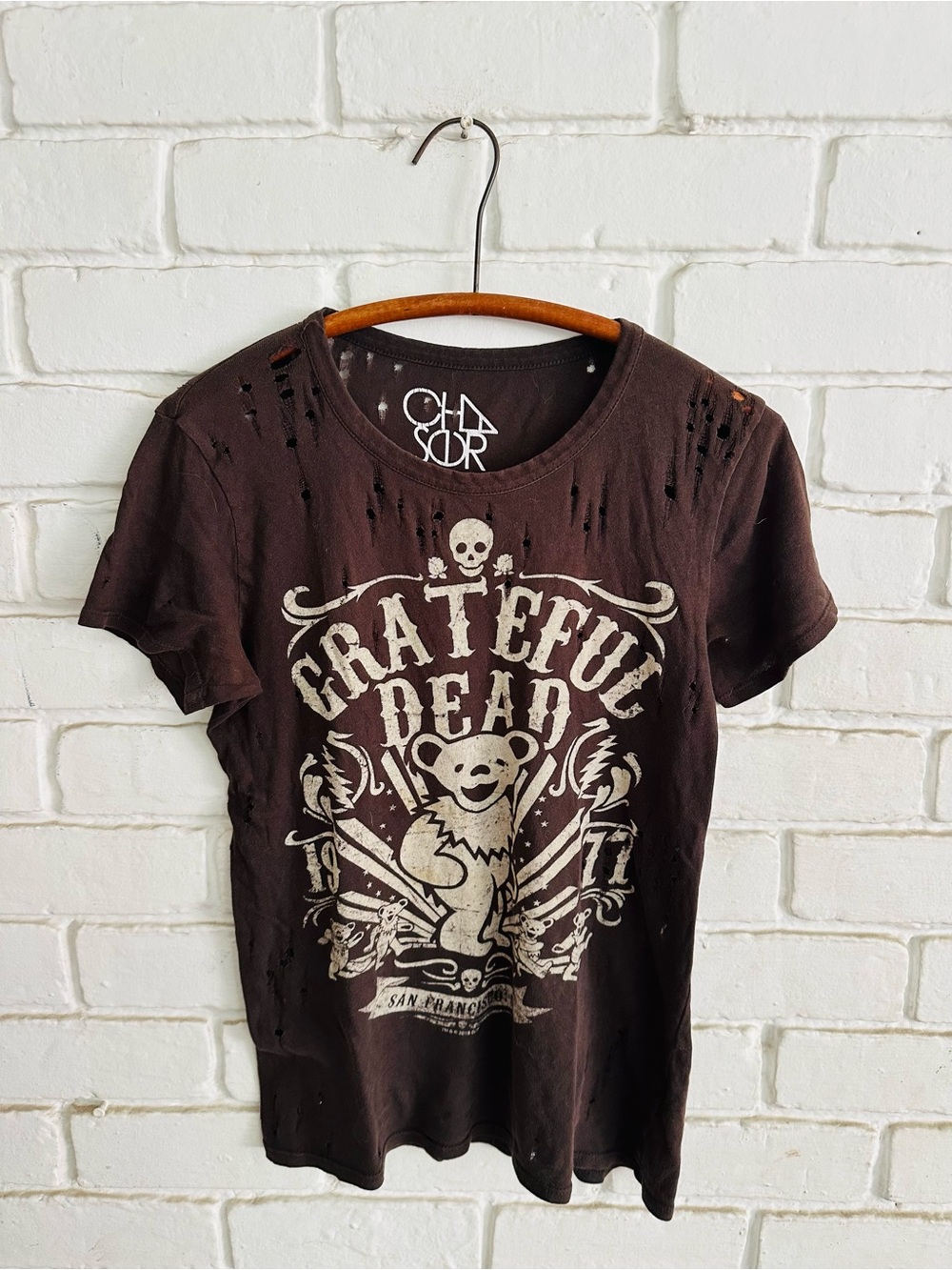 Chaser Distressed Grateful Dead Brown Graphic Tee With Rips